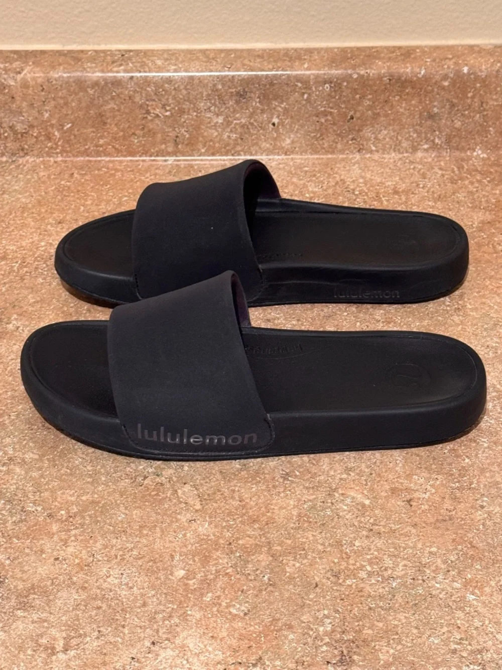 lululemon Restfeel Slides - Women's Size 10 - Like New